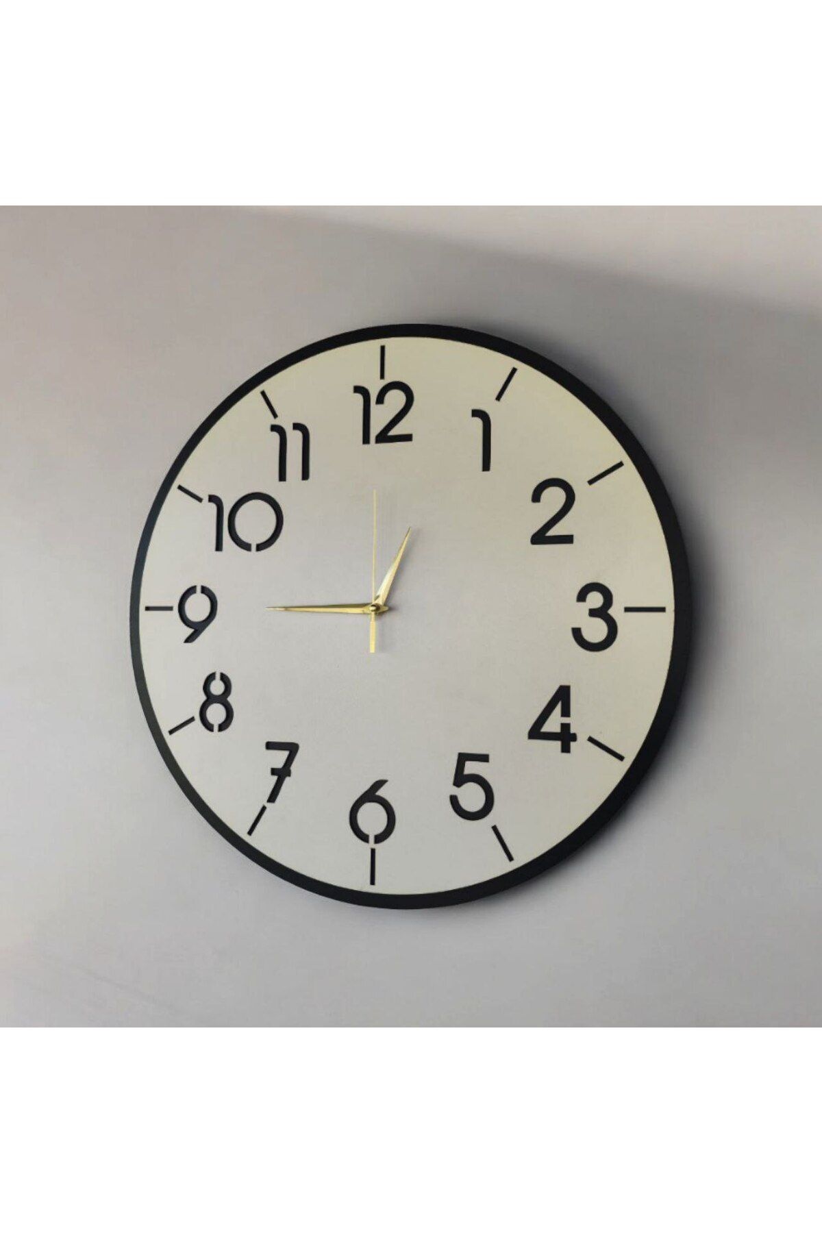 Ahşap Beyaz Renk Sade Sayılı Hediyelik Sessiz Duvar Saati 50cm