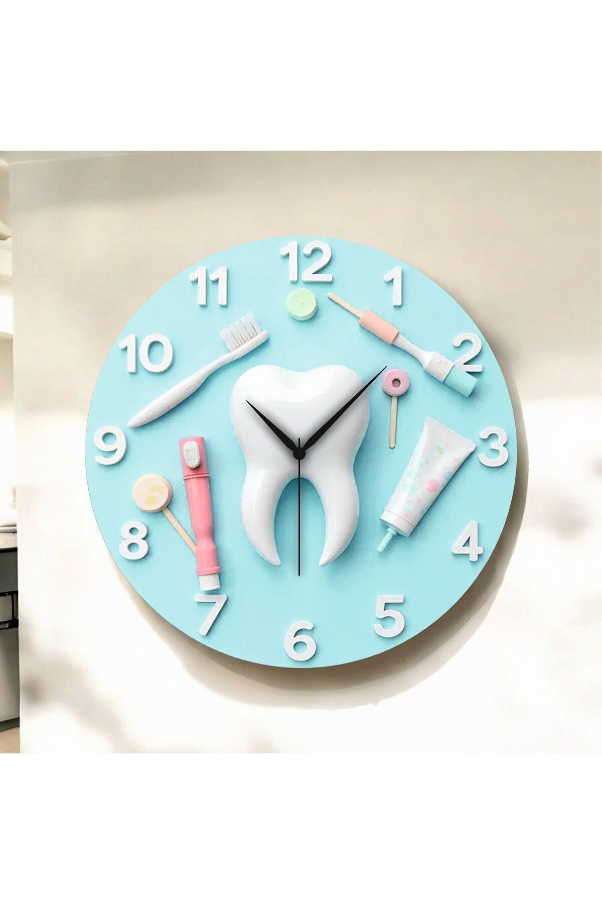 Diş Tasarımlı Kabartma Görünümlü Renkli Baskı Desenli Sayılı Hediyelik Ahşap Sessiz Duvar Saati 50cm